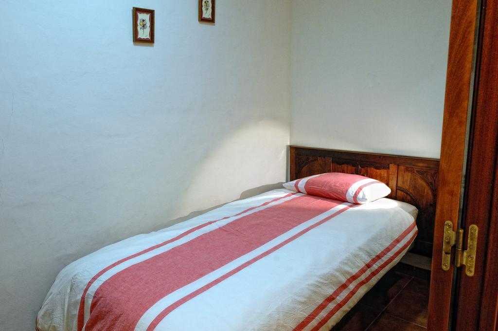 Atico Del Holandes Apartment Balaguer Phòng bức ảnh